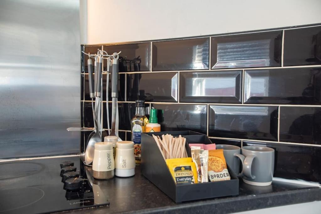 Watford Central Serviced Apartments 2 エクステリア 写真
