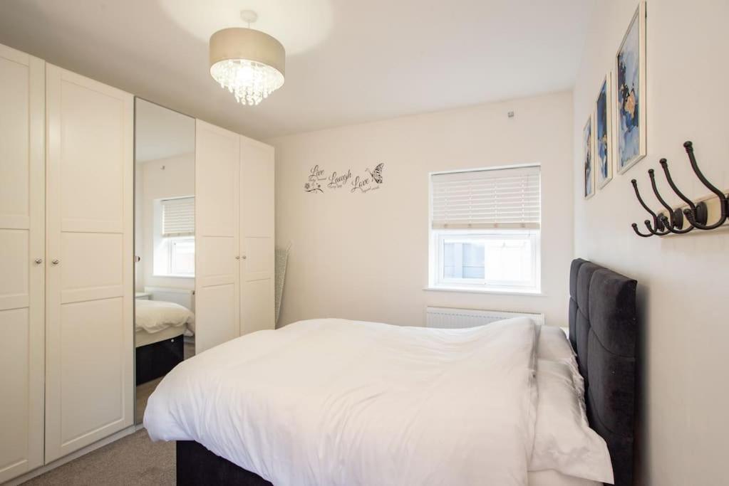 Watford Central Serviced Apartments 2 エクステリア 写真