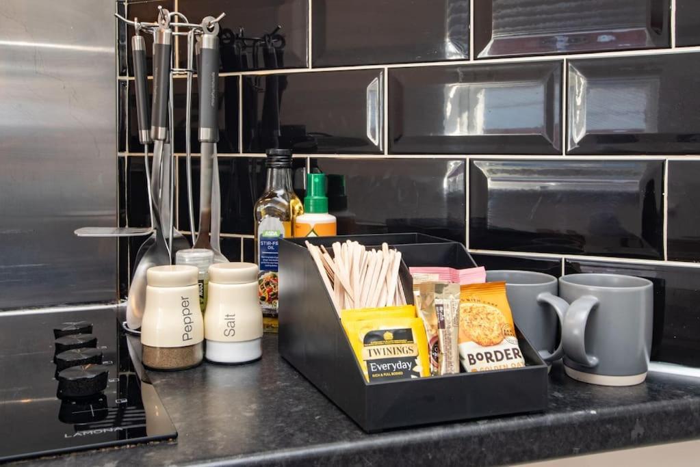Watford Central Serviced Apartments 2 エクステリア 写真